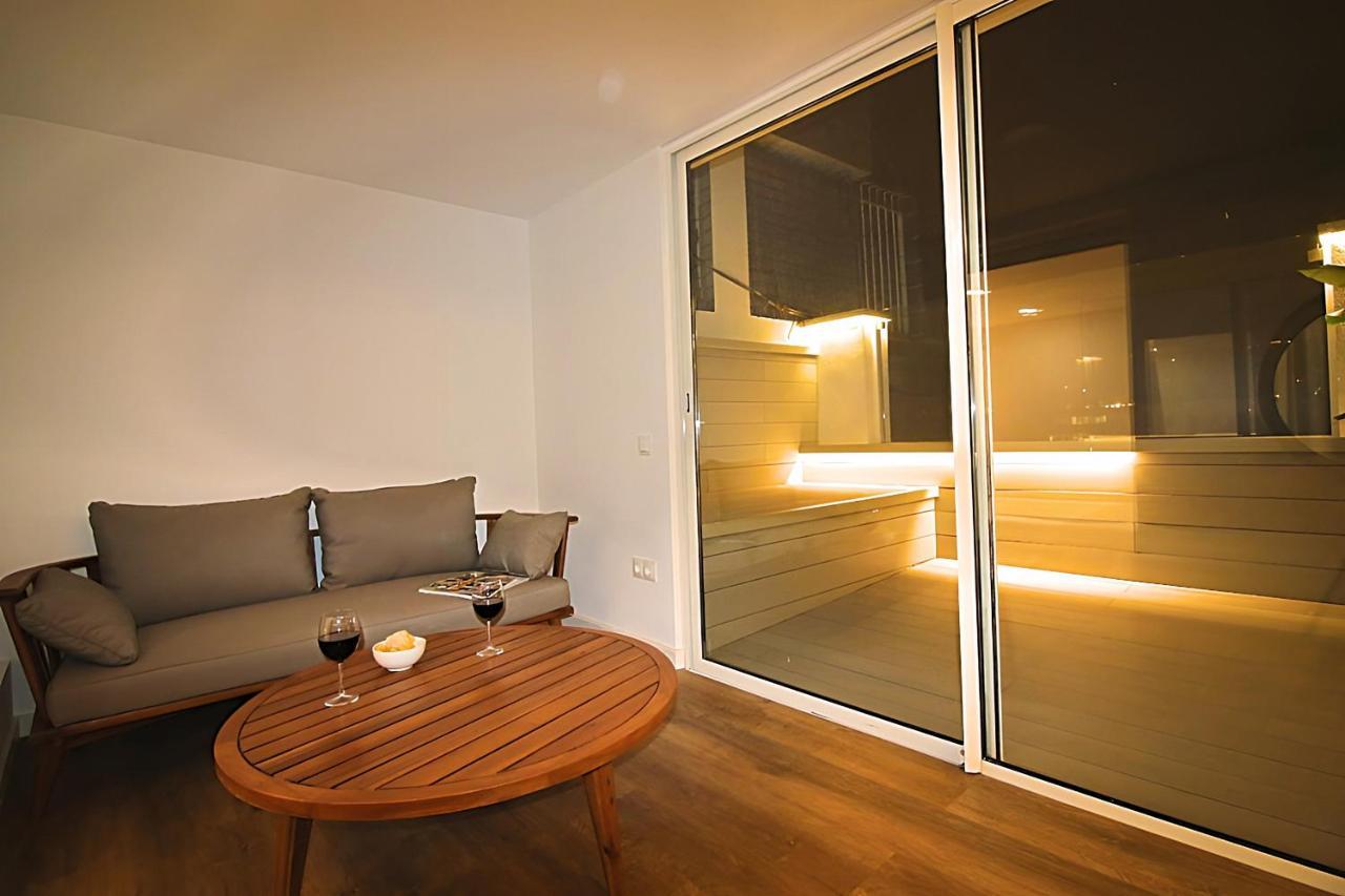 Incredible Penthouse With Jacuzzi In The Center, Unique In The Area Apartment Barcelona Exterior photo
